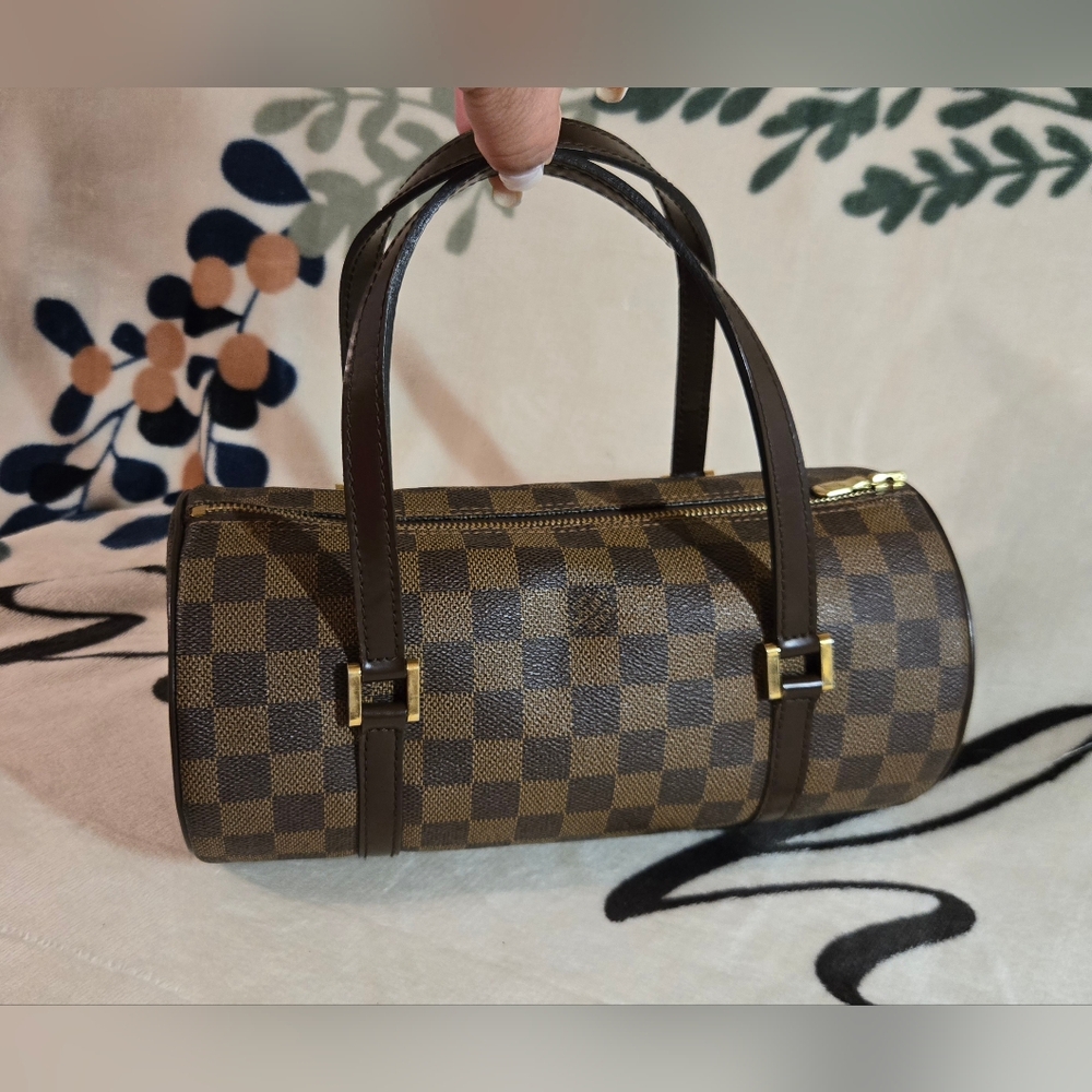 π― Authentic Damier Ebene Papillon 26 - Picture 1 of 15